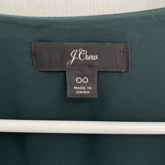 J. Crew Dark Emerald Green Button Detail Feminine Blouse Women’s Size 00 - Picture 3 of 6